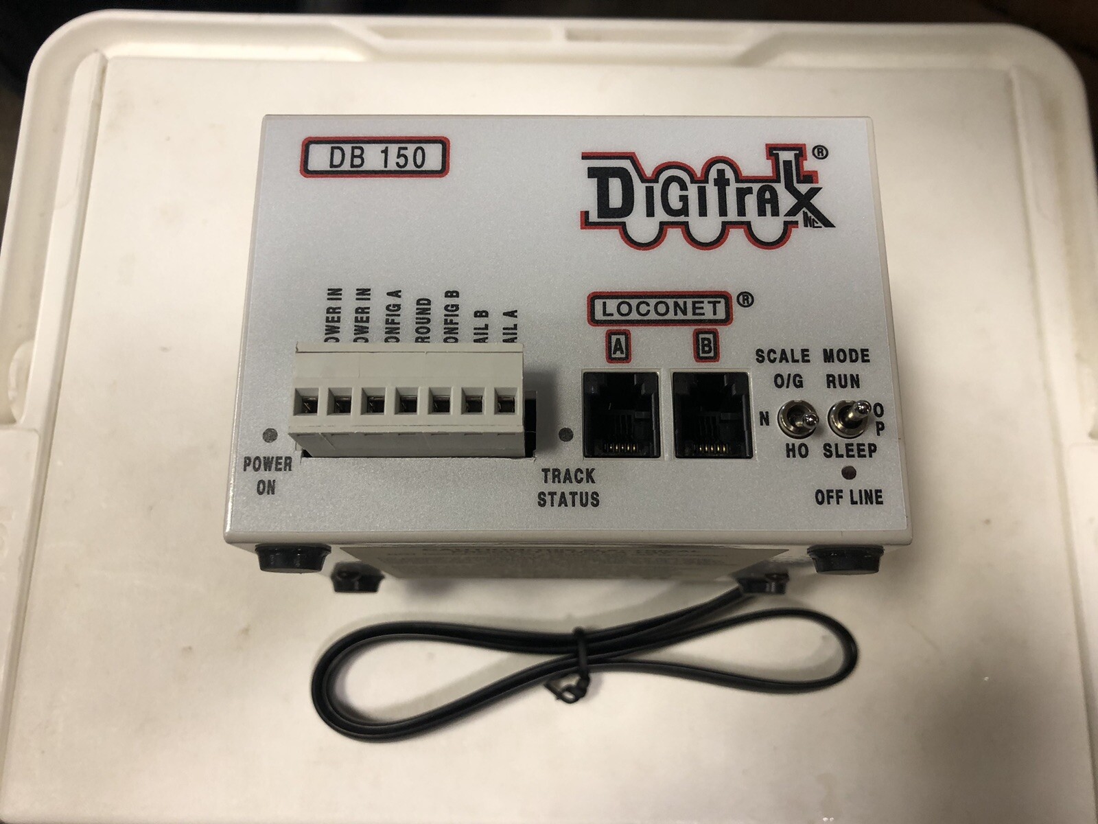 DIGITRAX DB150 COMMAND STATION WITH CABLE EXCELLENT CONDITION NO