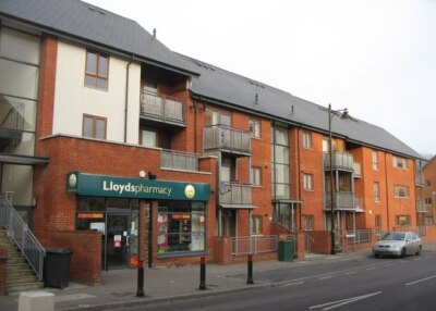Foto 6x4 Lloyds Apotheke - Oakridge Road Basingstoke UPDATE 2017: neu ow c2008
