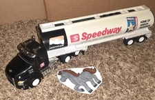 2019 FIRST GEAR MACK ANTHEM 15'' INDY CAR SPEEDWAY HOLIDAY TOY SEMI TRUCK TANKER
