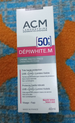 Depiwhite M ADVANCE Depigmentierende braune Flecken natürlicher Abbau Sonnencreme