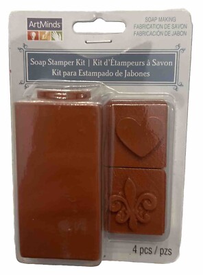   Art minds Soap Stamp- Fleur De Lis/Heart Pattern- 4 Piece- NEW IN BOX  
