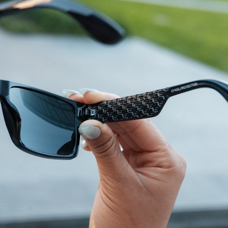 Gafas de sol ShadyVEU de gran tamaño rectangulares negras OG años 90 migraña súper oscuras Foto 4 de 4