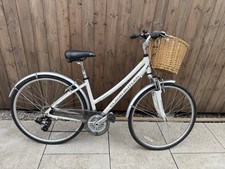 Claud Butler Odyssey. Ladies 17" frame. Full suspension. 21sp Shimano Gears.