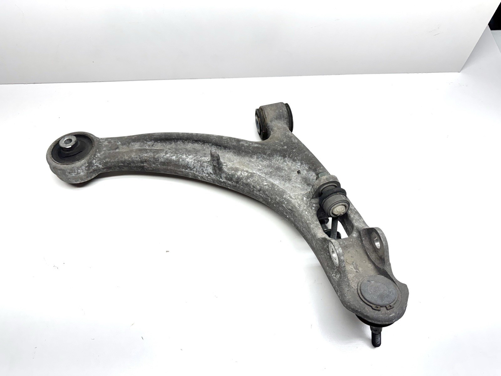 ✅ 2005 - 16 Aston Martin DB9 Front Passenger Lower Control Arm Suspension OEM
