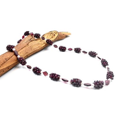 Natural Garnet Berry Shape Beaded Necklace, Gemstone Necklace Beaded 24''