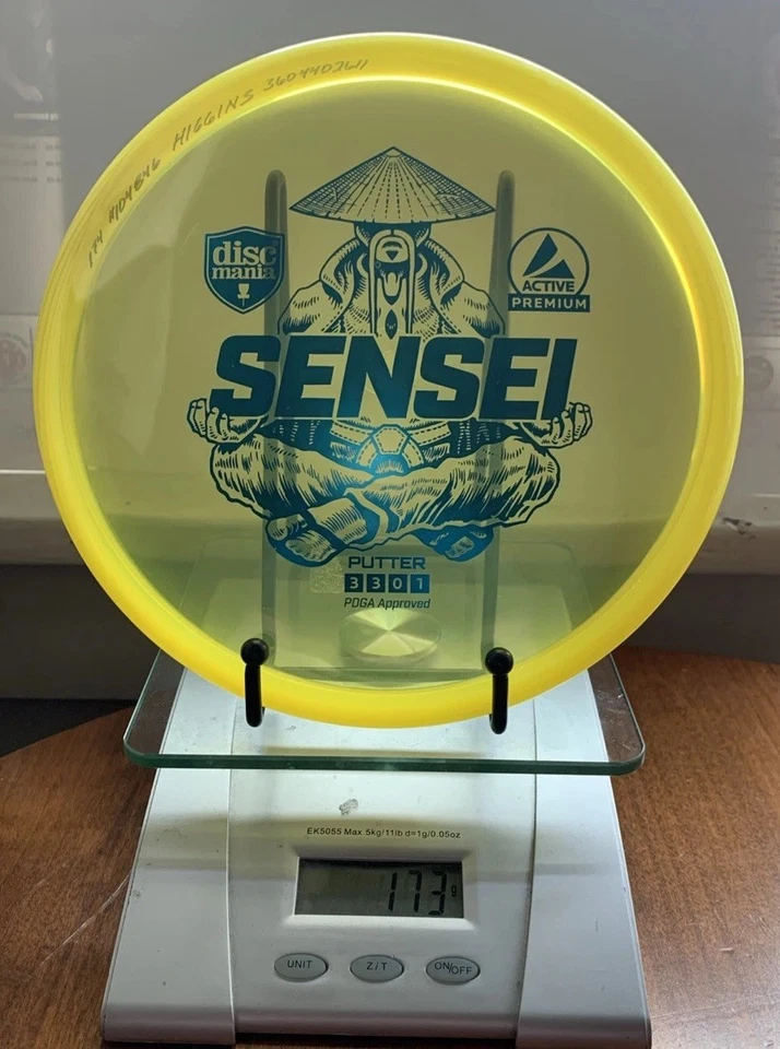 Disc Mania Sensei Active Premium Putter Yellow With Blue Foil 173 Grams - Image 3 of 4