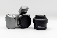 Sony NEX  5 Mirrorless  Sigma 30mm F2.8 Camera Bundle 