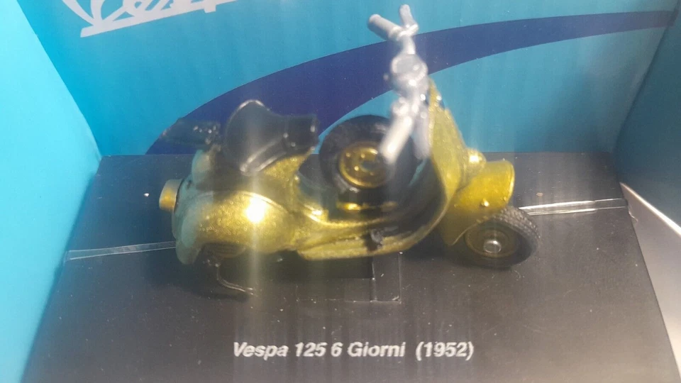 ✅VESPA 125 6 Giorni 1952 NewRay Die Cast Model Green 1:32 New - Image 2 of 2