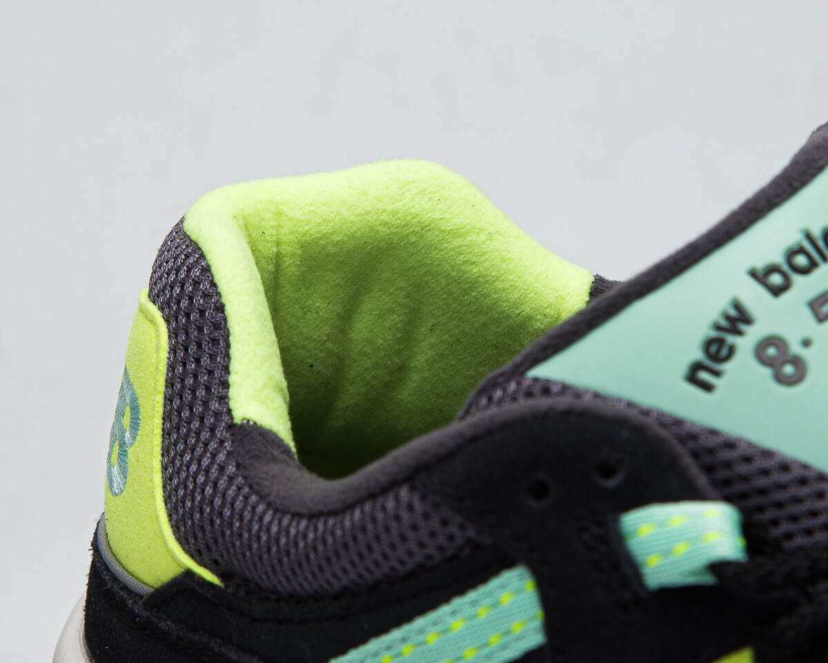 New Balance 850 Men's Black Neo Mint 