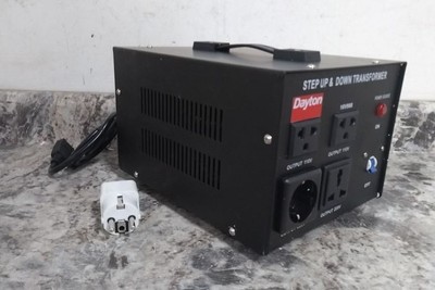 Dayton 16V988 110 to 220VAC; 220 to 110VAC Step Up/Step Down Voltage Converter