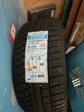 Image of 225/45/17 Winter Tyre