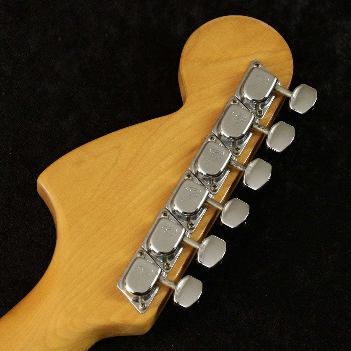 Fender 1977 Musicmaster Olympic White Used Electric Guitar 1977 | eBay