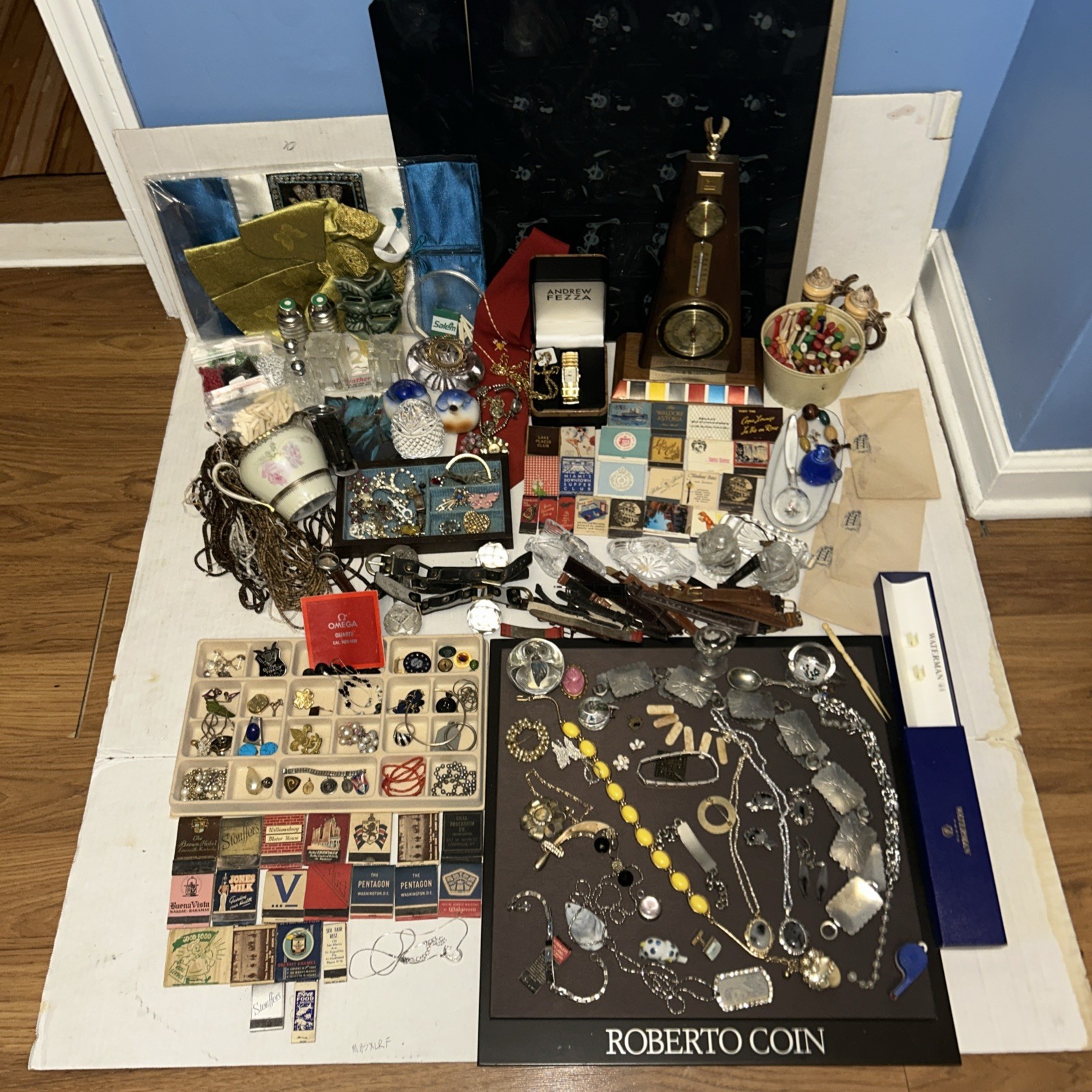 2/2 Antique Ephemera Drawer Jewelry Junk Huge Watch Estate Rarities Trinkets Lot - VintageWatches.PK 2/2 Antique Ephemera Drawer Jewelry Junk Huge Watch Estate Rarities Trinkets Lot - vintagewatches.pk