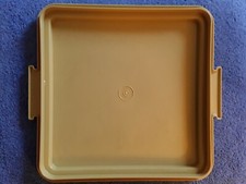 Tupperware 1241 - 1 Square Cake Taker Base Only Harvest Gold