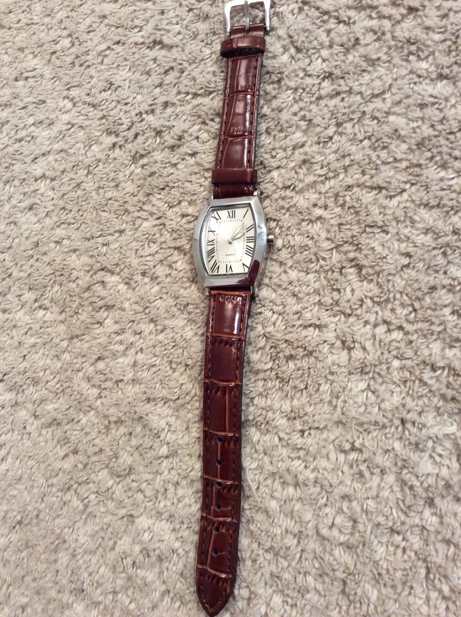 Skc top quartz watch