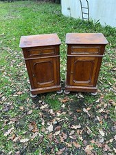 COMODINI COPPIA COMODINI IN LEGNO MASSELLO DELLA FINE DELL800 DEL PERIODO LIBERT