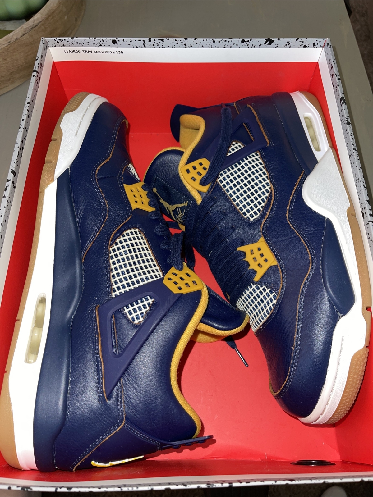 jordan retro 4 size 14