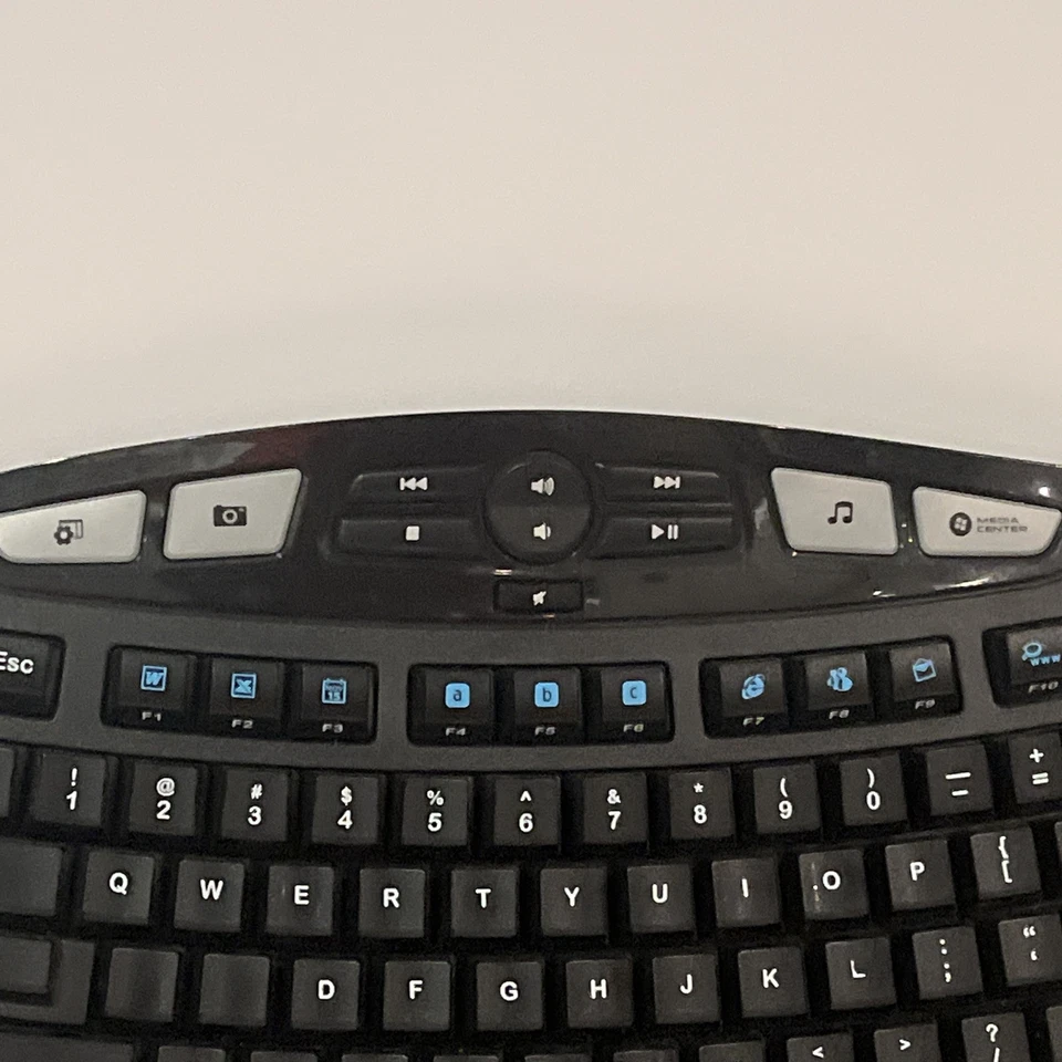 Logitech K350 Wireless Keyboard Comfort Wave Ergonomic No Unifying Receiver - Image 4 of 4