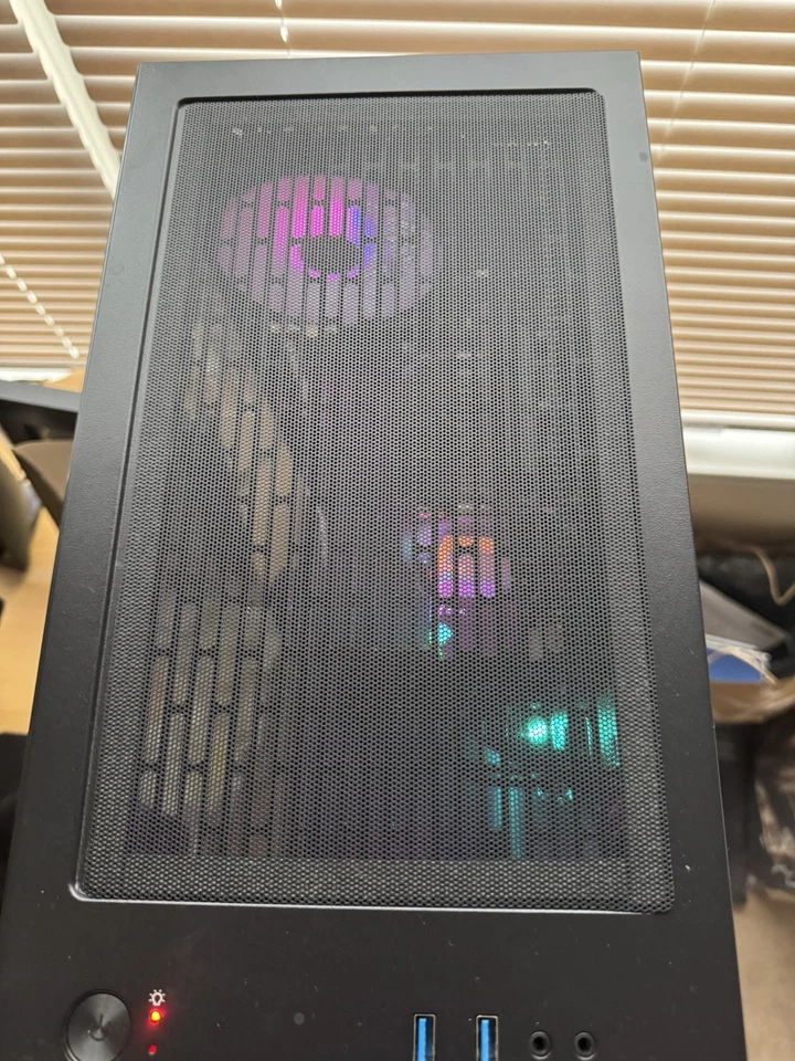 PC de escritorio para juegos NVIDIA GeForce GTX 1600 Super 32 Gb Ram Foto 2 de 4