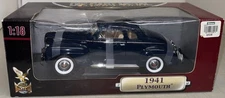 Road Signature 1941 Plymouth Teal Blue Die Cast Vehicle Deluxe Edition 92398 New