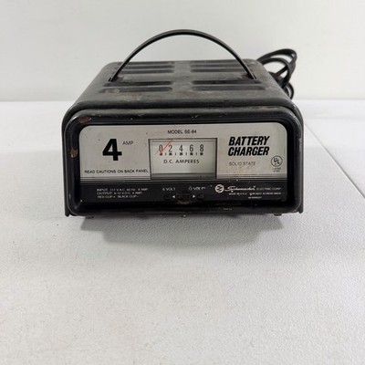 Schumacher SE-84 4 Amp 6V/12V Solid State Battery Charger Made In USA