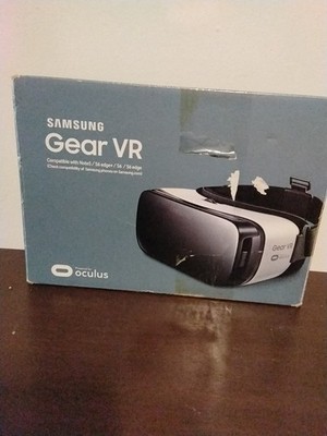 Samsung Gear VR Virtual Reality Headset