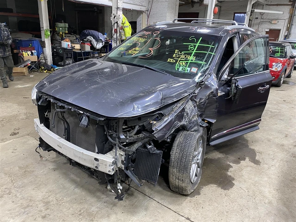 Computadora ECU ECM INFINITI QX60 Nissan Pathfinder 2014 14 NEC010031 1379246 Foto 4 de 4