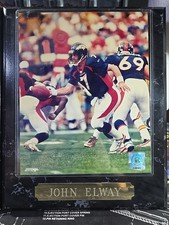 Top 10 Terrell Davis Football Cards 26