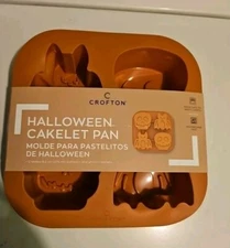 Crofton Halloween Cake Cakelet Pan Silicone Skulls Bats New