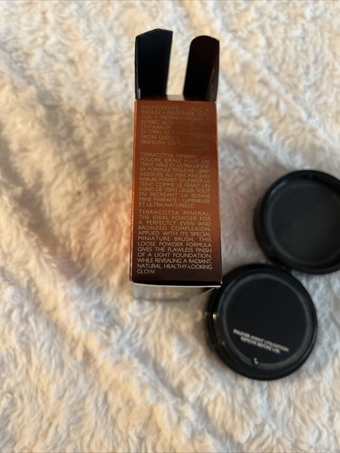 NIB Guerlain Terracotta Mineral Flawless Bronzing Powder 01 Light .1 oz - Picture 7 of 10