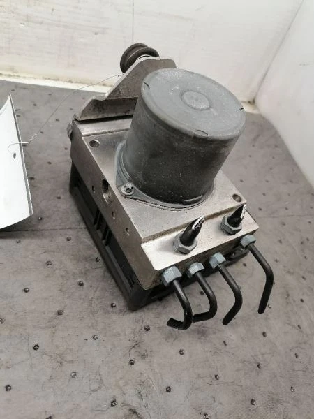 ABS 泵带模块无自适应巡航适用于 13-15 奥迪 S7 773587 — 第 3/4 张图片