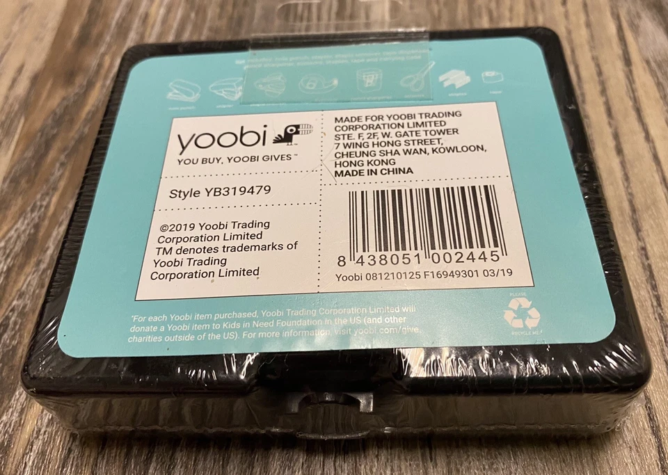 Yoobi Mini Kit de Suministros - You Glow Girl - Estuche Negro con Suministros Rosa - Sellado Foto 2 de 4