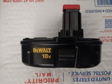 New Genuine Original 2012 OEM DeWalt 18V Low Profile NiCad Battery DC9098