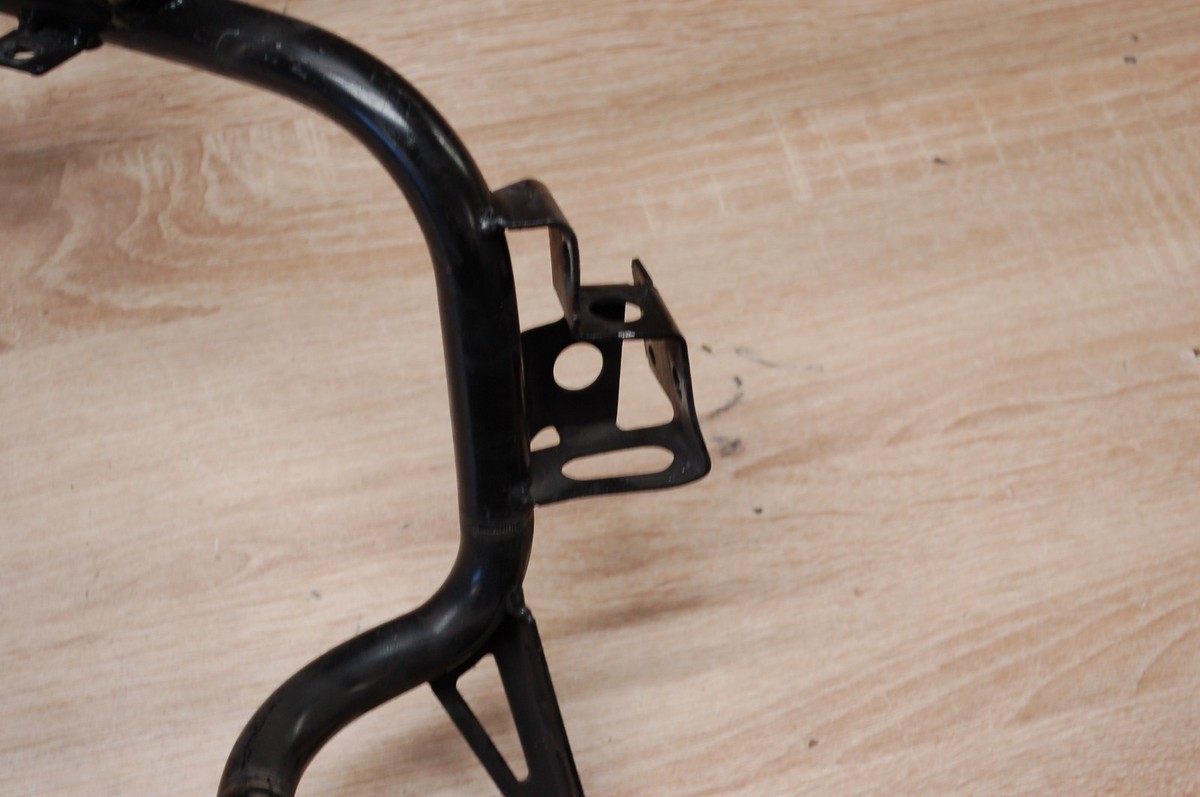 BMW R1200RT / R 1200 RT 2010 FAIRING BRACKET 46637723947 | eBay 