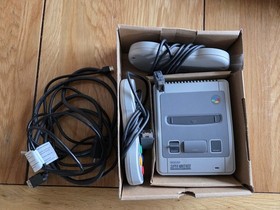 Nintendo SNES Super NES Classic Edition Mini Home Console Grey Boxed
