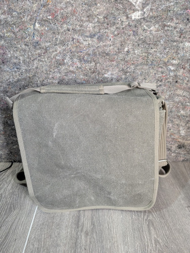 Think Tank Photo Retrospective 20 Canvas Messenger Kameratasche Olivgrün - Bild 1 von 8