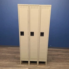 Used 78"x36" Tennsco 1 Tier Locker | Stock No. 1024877