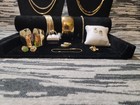 Large lot of Gold-Tone Wearable Jewelry Vintage - Now 21 Pcs — photo 5