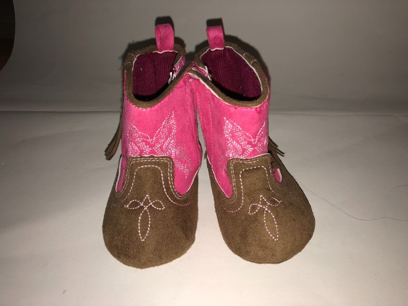 RISING STAR soft Cowgirl Boots * size 9-12 mo * soft soles (like crib shoes)