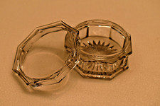 Antik Klar Glas Achteckig Schmuckk&auml;stchen Mit Starburst Base Design Circa Fr&uuml;he