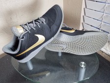 nike tech trainer russell