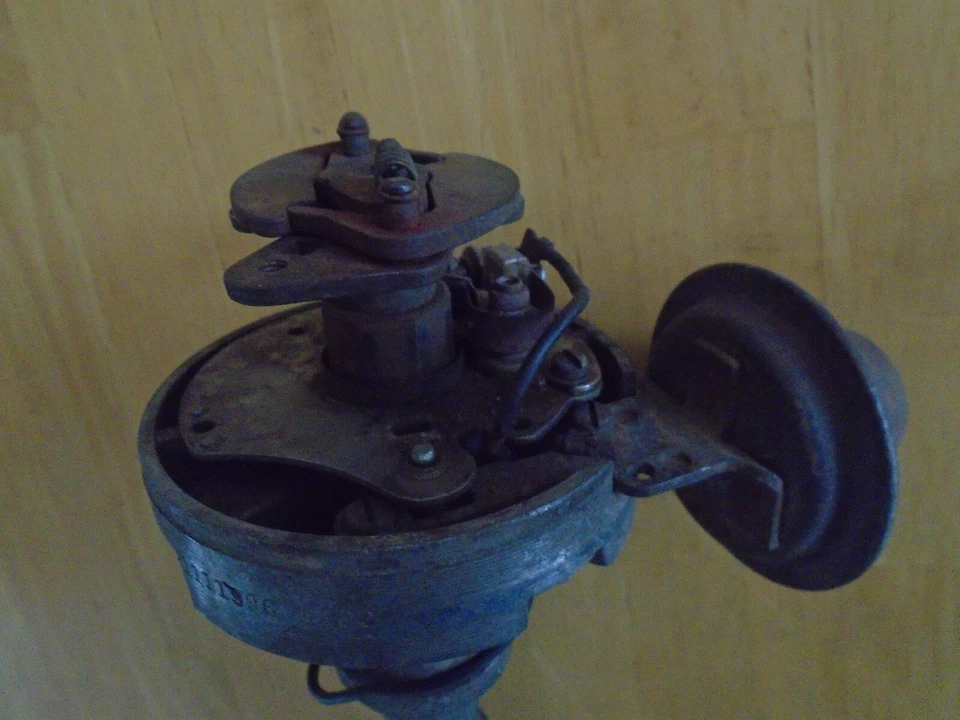 1970 Nova Camaro Chevelle L48 350CI/300HP 4 Speed 1111996 9M22 Distributor - Image 4 of 4