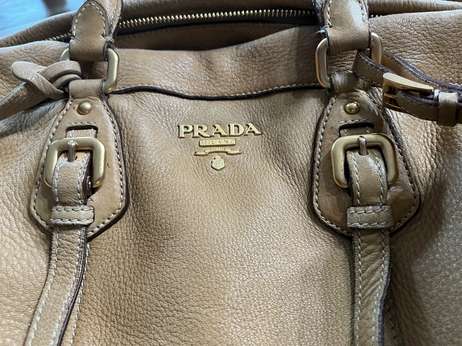 Prada handbag leather authentic - image 2