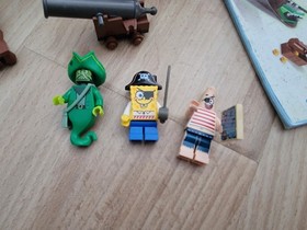 LEGO SpongeBob SquarePants: The Flying Dutchman (3817) 100% Complete NO BOX