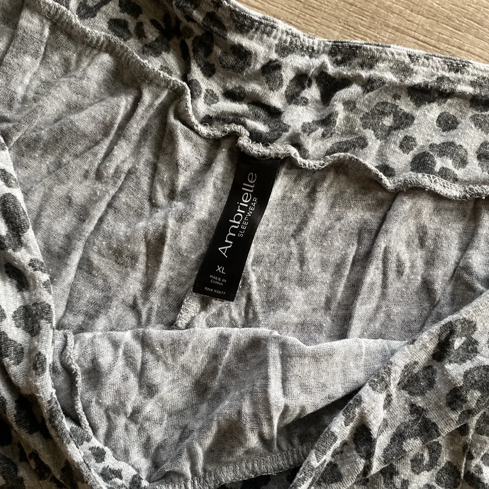 Ambrielle 裤子女式 XL 豹灰色睡衣睡衣舒适休闲 — 第 2/4 张图片