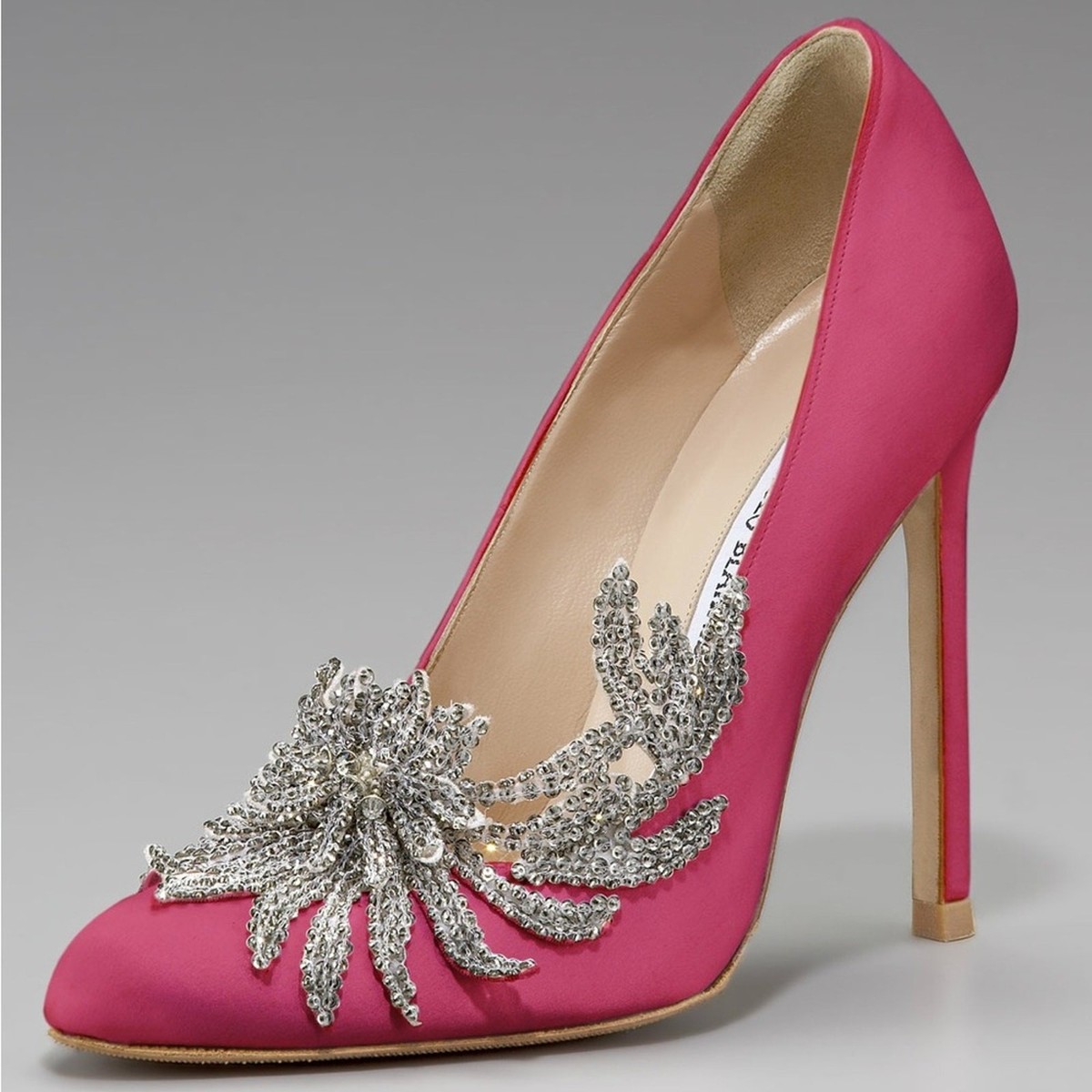 Manolo Blahnik Swan Embellished Satin Pump Heels Silver Sequin Hot