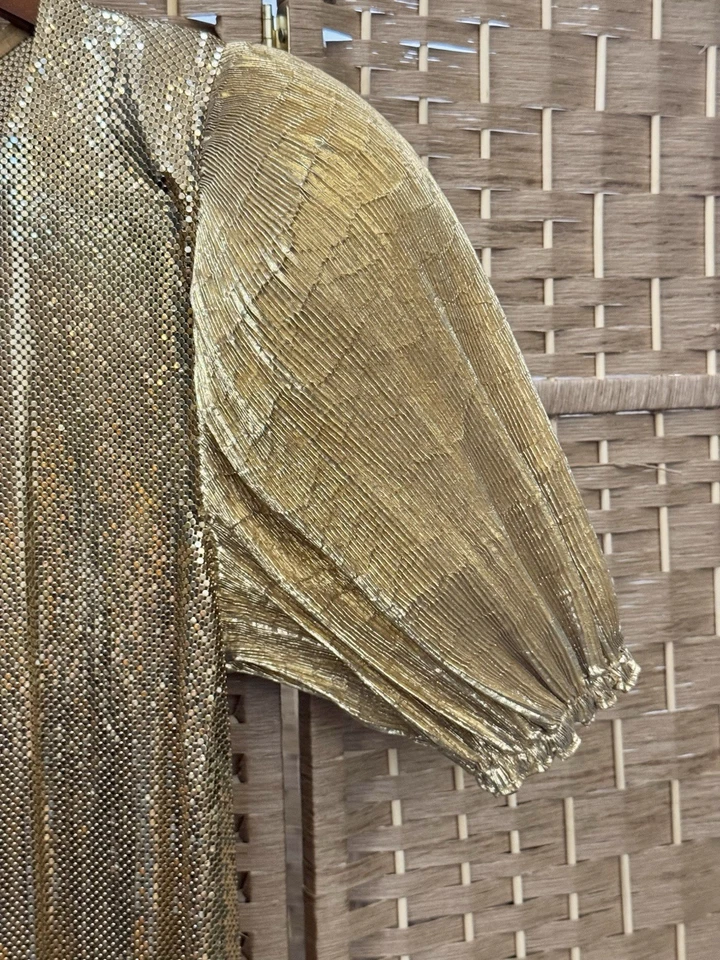 Vtg Whiting & Davis Liquid Gold Metal Mesh Top 1980s, Crinkle Puff Sleeve Size S - Image 3 of 4