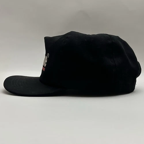 Casquette chapeau SUPREME Underline 5 panneaux noir/LIGNE ROUGE OCCASION TRÈS LÉGÈREMENT UTILISÉE