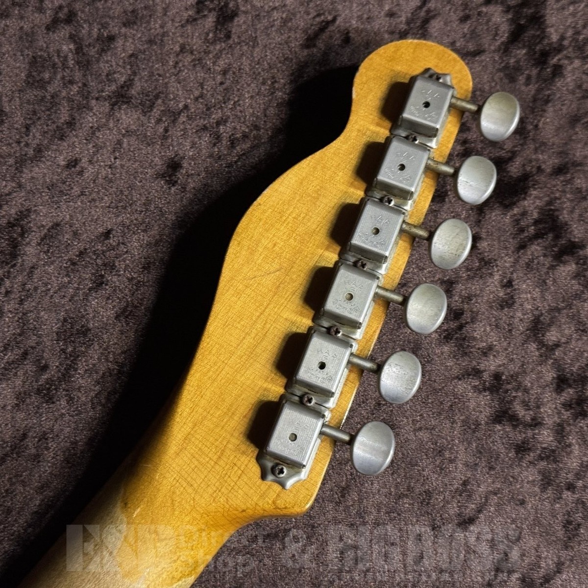 Navigator Custom Order N-TE-CTM Aged TL Custom Type Electric