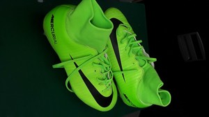 yellow nike sock boots